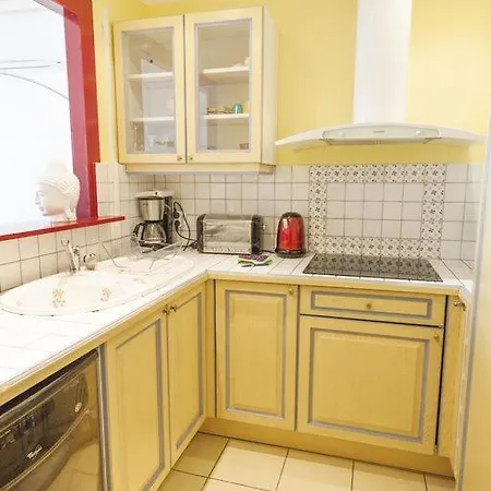 Lovely One Bedroom Martinez