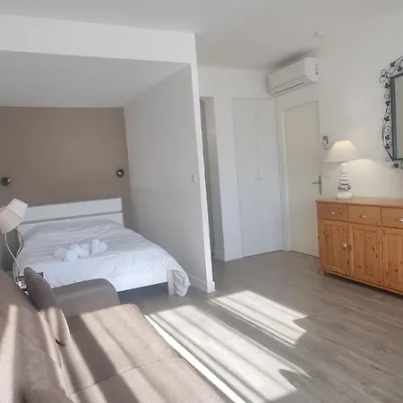 Lovely One Bedroom Martinez Apartmán