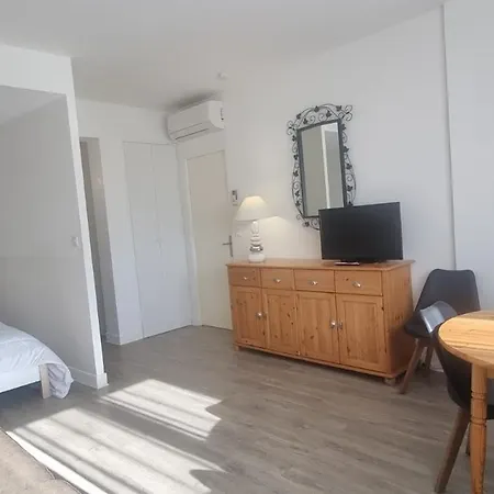 Lovely One Bedroom Martinez Apartmán